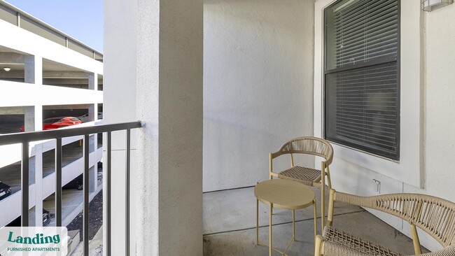 Foto del edificio - 5275 Town and Country Blvd