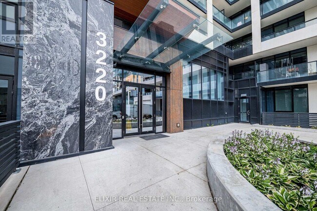 Photo du bâtiment - 3220 William Coltson Ave