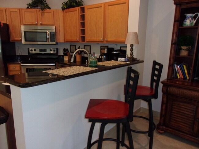 Foto del edificio - 8018 Carnoustie Pl