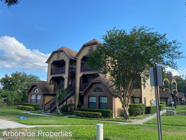 Foto del edificio - 345 Lakepointe Dr