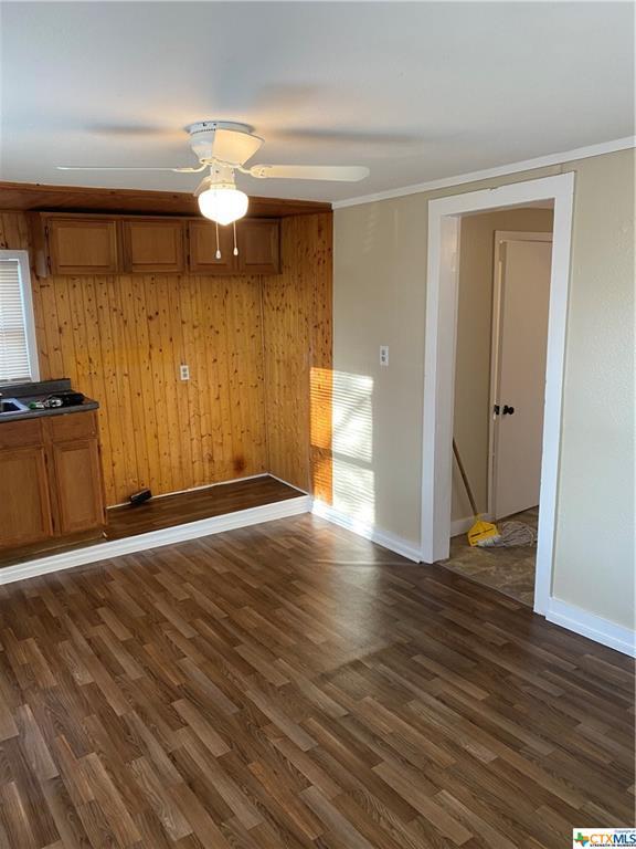 4009 Blue St, Seguin, TX 78155 House Rental in Seguin, TX