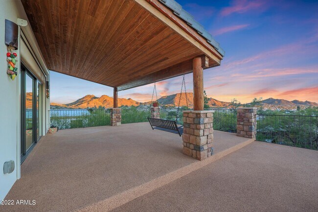 Foto del edificio - 1402 E Cortez St