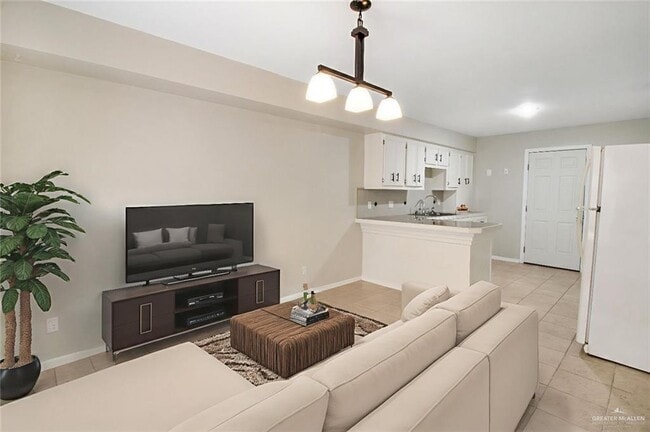 Building Photo - 21 S Casa Linda St