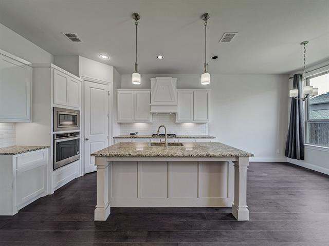 Foto del edificio - 908 Hunters Creek Dr
