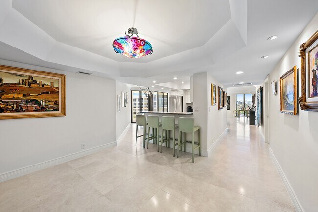 Building Photo - 3300 S Ocean Blvd
