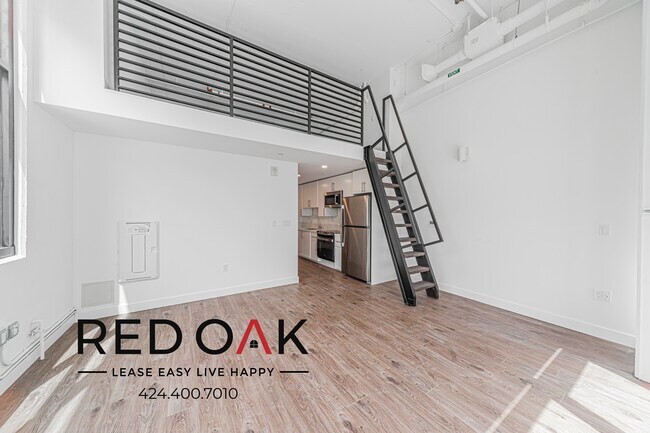 Foto del edificio - 1860 N Western Ave