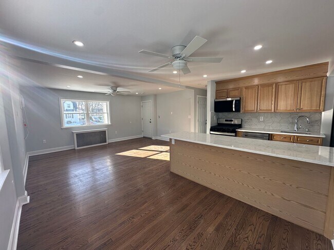 Foto del edificio - 10-05 2nd St