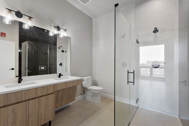 Foto del edificio - 2505 W Farragut Ave