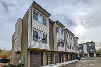 Building Photo - 5020 148th St SW
