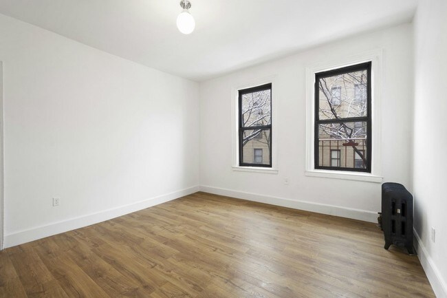 Building Photo - 234 E 166th St