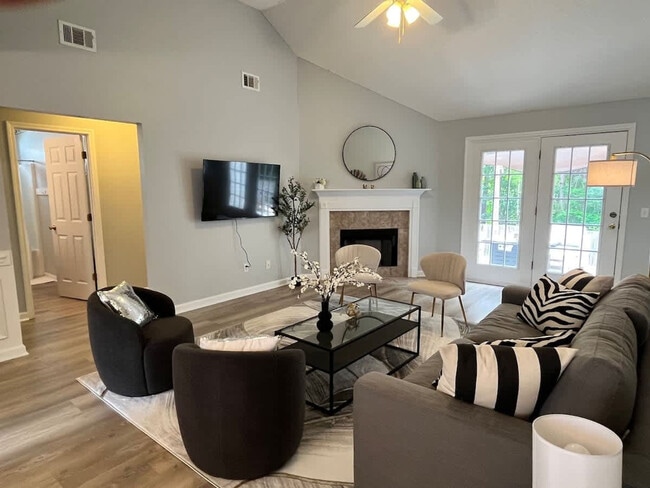 Building Photo - 182 Aquinnah Dr