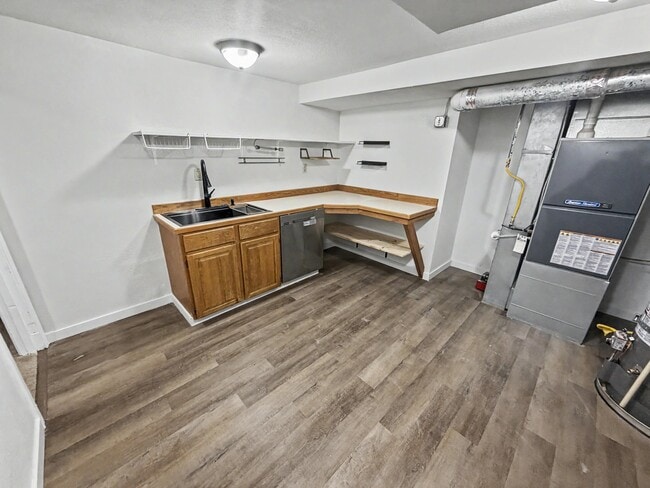 Building Photo - 1340 Norene St