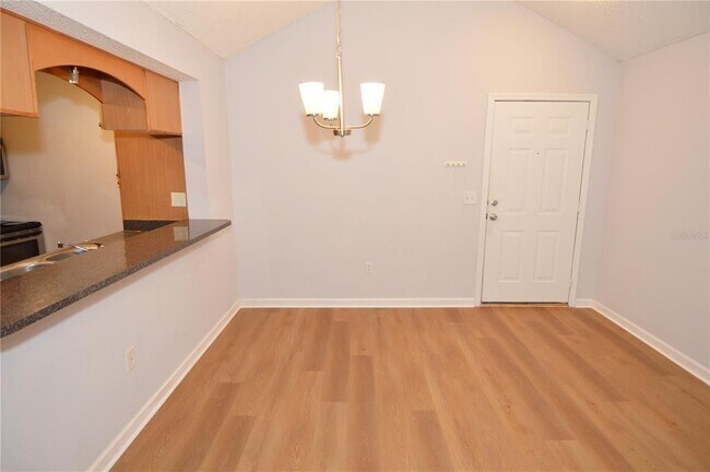 Foto del edificio - 2500 Winding Creek Blvd