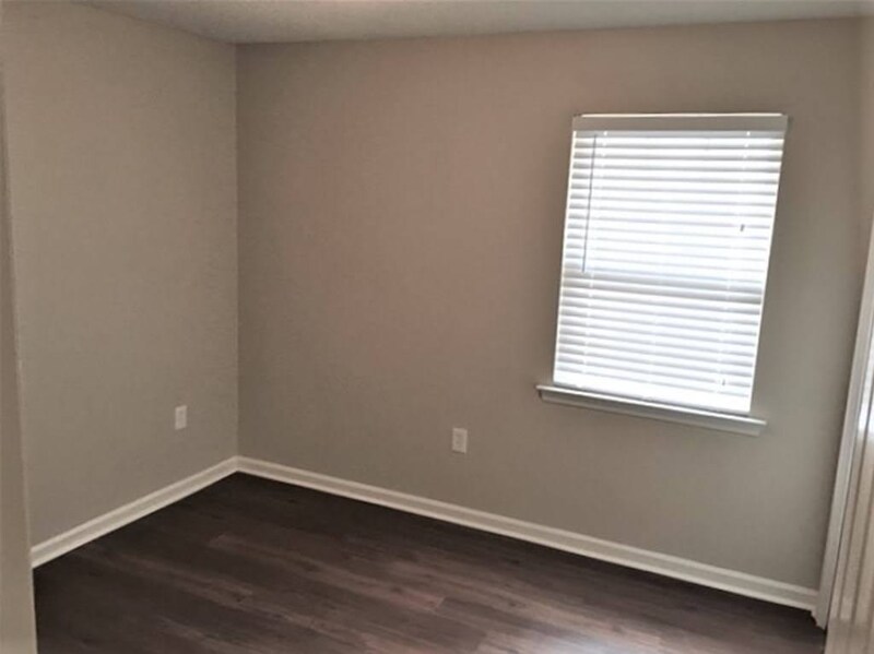 Foto principal - 138 Lions Gate Rd