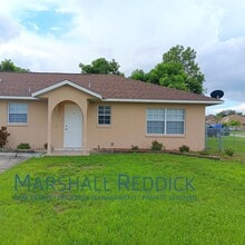 Building Photo - 1111 SE 9th Ct