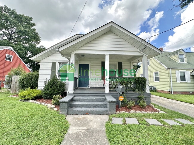 Photo - 2835 Somme Avenue House