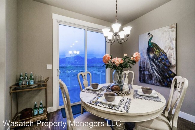 Foto del edificio - 4 br, 2.5 bath House - 14812 S. Patten Lane