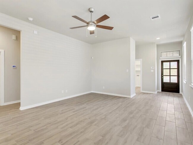 Foto del edificio - 23210 Teton Glen Ln