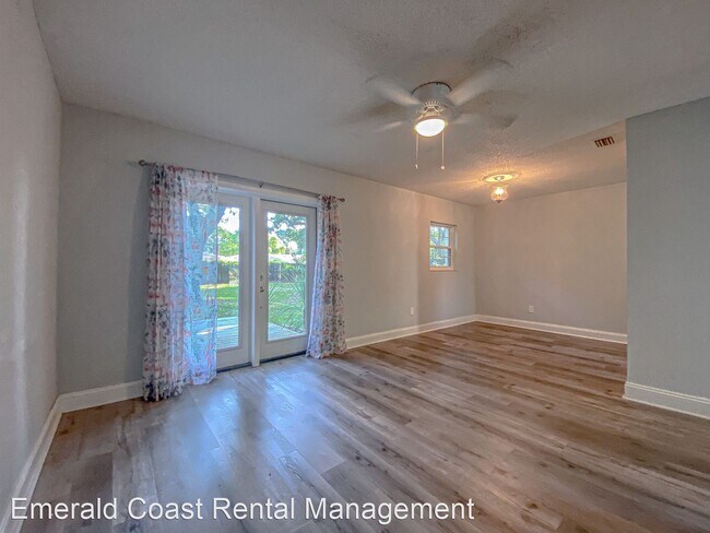 Building Photo - 4 br, 2 bath House - 510 Surrey Street
