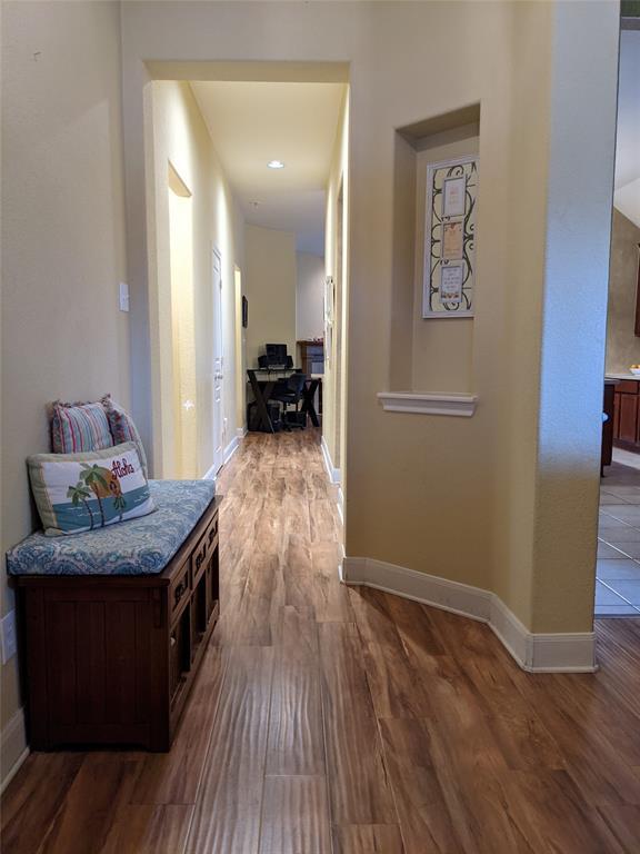 Foto del edificio - 2424 Dawn Mist Dr