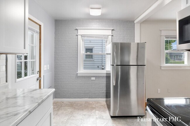 Foto del edificio - Updated 3 Bedroom Home