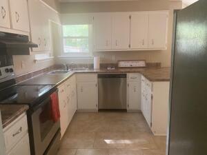 Foto del edificio - 503 Adams Lake Ln