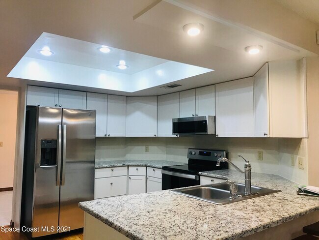 Foto del edificio - 2716 Longwood Blvd