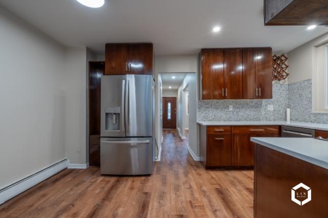 Foto del edificio - 2 bedroom in BROOKLYN NY 11234