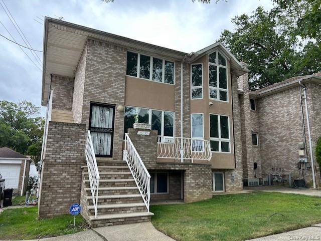 Primary Photo - 15-55 200th St