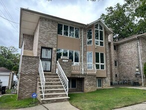 Building Photo - 15-55 200th St