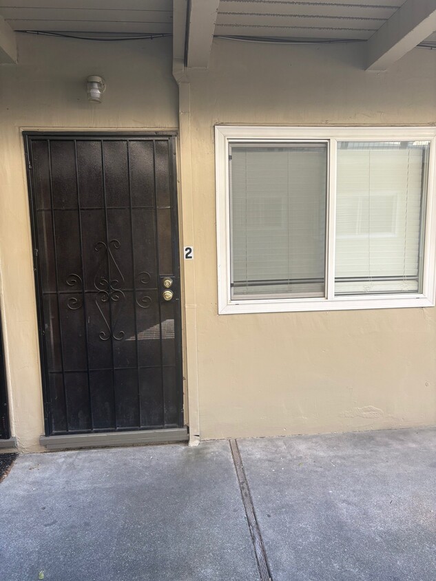 Photo - 961 Yerba Buena Ave (Oakland, CA)