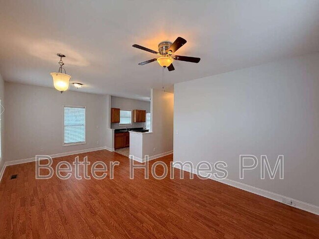 Foto del edificio - 701 E Martin St