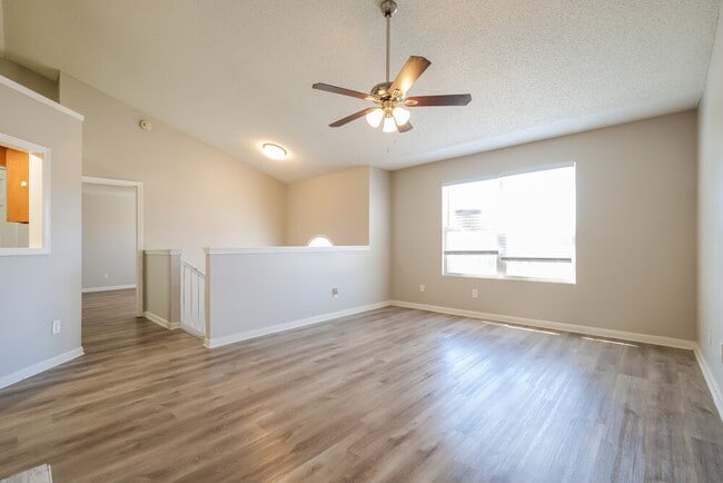 Foto del edificio - 735 Ashland Park Way SE