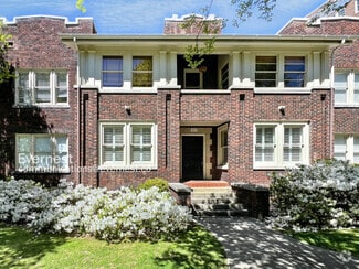 Building Photo - 2819 Highland Ave