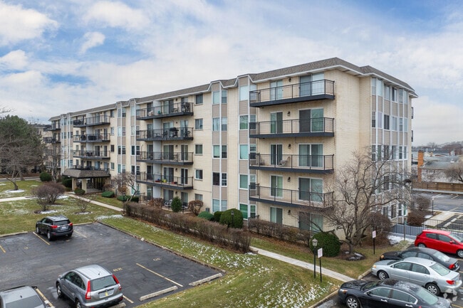 Morton Grove Estates