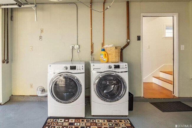 Washer and Dryer - 225 Gambetta St
