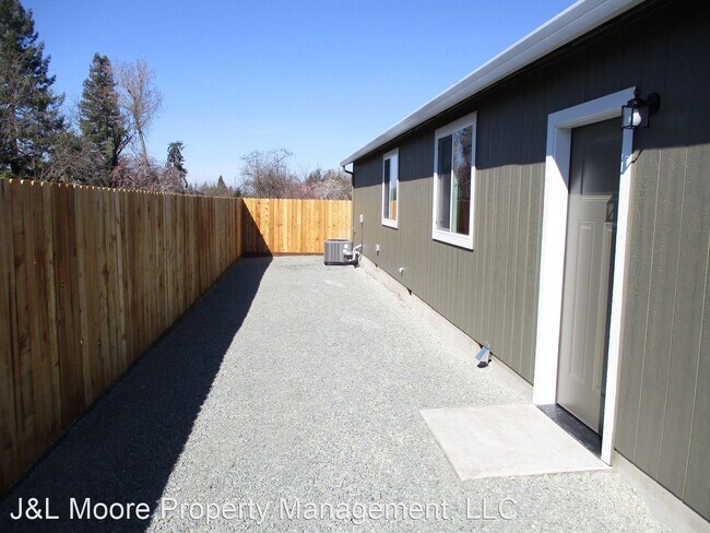 Building Photo - 3 br, 2 bath House - 1842 Ingram Ln.