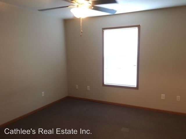 Building Photo - 964 Koch Ln