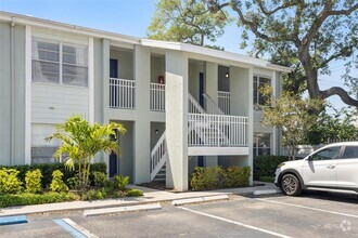 Building Photo - 5440 S MacDill Ave