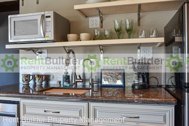 Building Photo - 1 br, 1 bath House - 1308 Ridgecrest Dr. S...