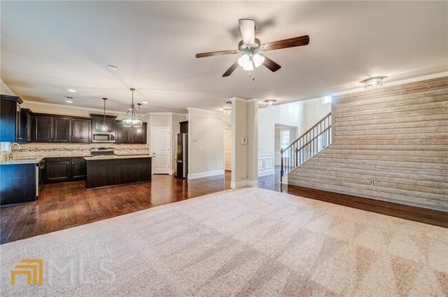 Building Photo - 208 Providence Walk Ct