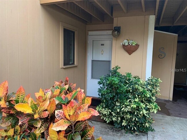 Foto del edificio - 1051 S Highland St