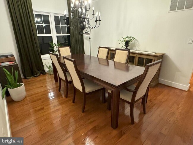 Foto del edificio - 4101 High Point Ct