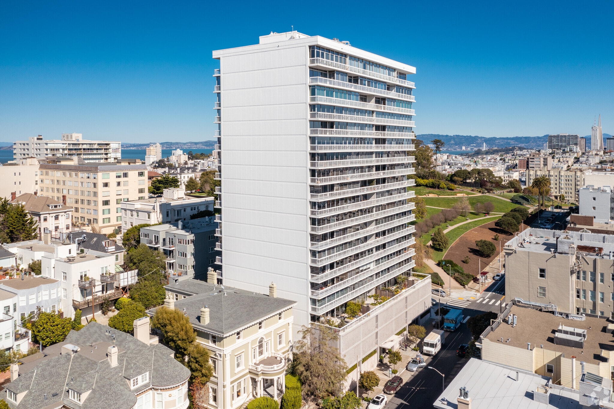 Pacific Heights Towers