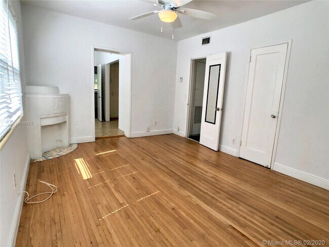 Foto del edificio - 1040 Jefferson Ave