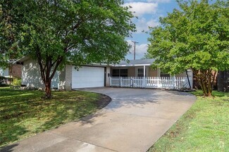 Building Photo - 11850 High Valley Dr
