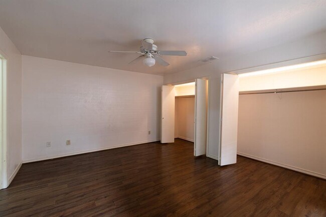 Building Photo - 3617 Stables Ln