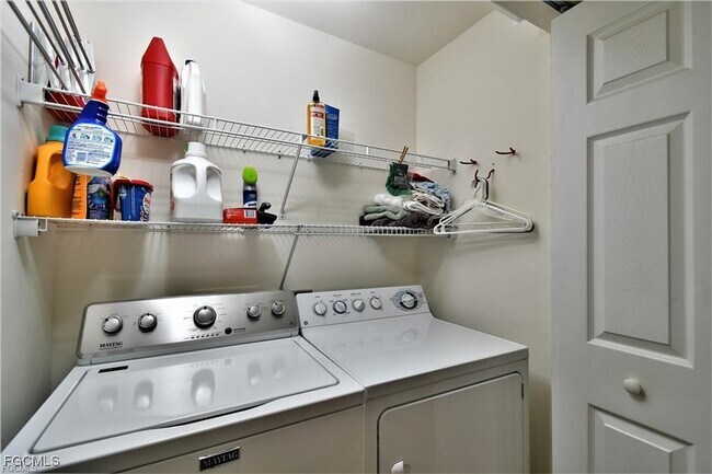 Building Photo - 11631 Marino Ct