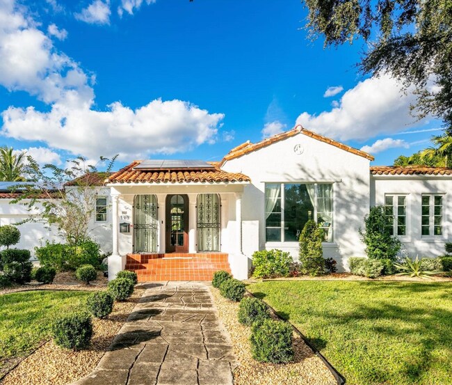 Foto del edificio - 113 NE 101st St