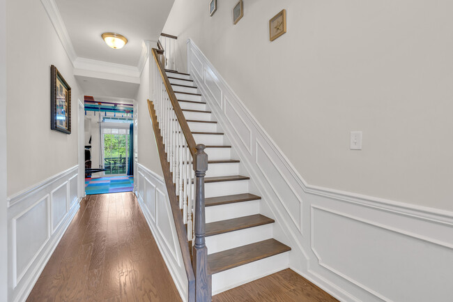 Foto del edificio - 23 Lighthouse Point Rd